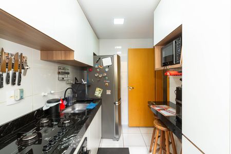 Apartamento à venda com 154m², 3 quartos e 2 vagas Apartamento à venda com 154m², 3 quartos e 2 vagasCozinha