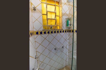 Casa à venda com 804m², 5 quartos e 1 vagaBanheiro 2