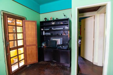 Casa à venda com 804m², 5 quartos e 1 vagaQuarto 4