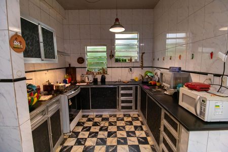 Casa à venda com 804m², 5 quartos e 1 vagaCozinha