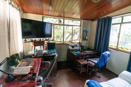 Casa à venda com 804m², 5 quartos e 1 vagaQuarto 1