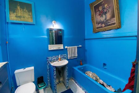 Casa à venda com 804m², 5 quartos e 1 vagaBanheiro 1