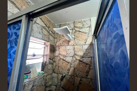 Casa para alugar com 63m², 1 quarto e sem vagaBanheiro da Suíte