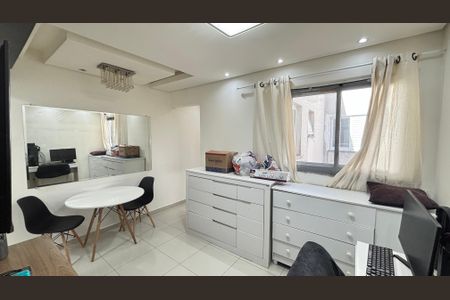 Sala de apartamento à venda com 2 quartos, 54m² em Jardim das Maravilhas, Santo André