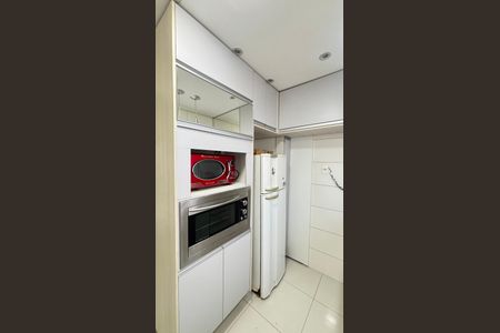 Apartamento à venda com 54m², 2 quartos e 1 vagaCozinha