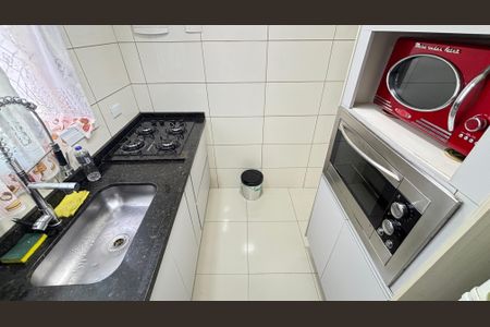 Apartamento à venda com 54m², 2 quartos e 1 vagaCozinha