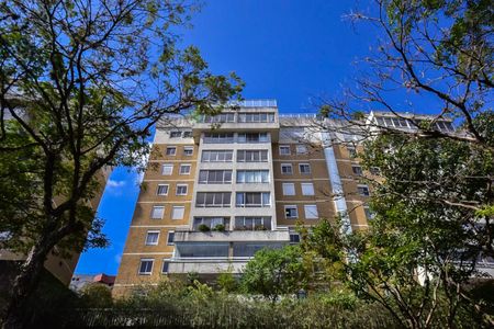 Apartamento à venda com 236m², 3 quartos e 3 vagasFachada