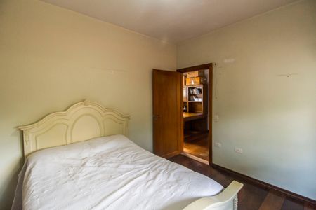 Casa de condomínio à venda com 300m², 4 quartos e 4 vagasQuarto 2