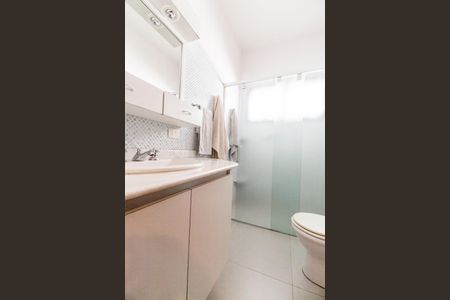 Casa de condomínio à venda com 300m², 4 quartos e 4 vagasBanheiro Social