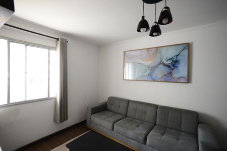 Apartamento para alugar com 65m², 2 quartos e sem vagaSala