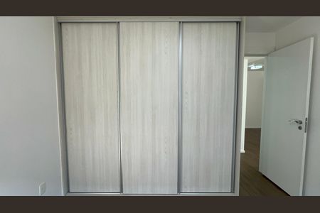 Apartamento à venda com 56m², 2 quartos e 1 vagaQuarto 2