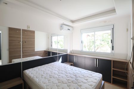 Quarto de apartamento para alugar com 1 quarto, 48m² em Igara, Canoas