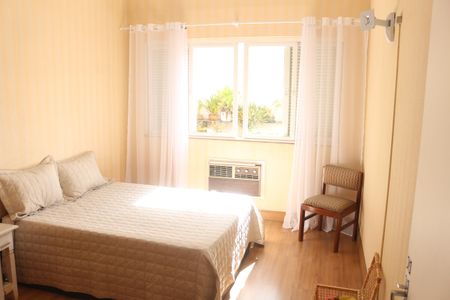 Casa à venda com 350m², 4 quartos e 4 vagasQuarto 3