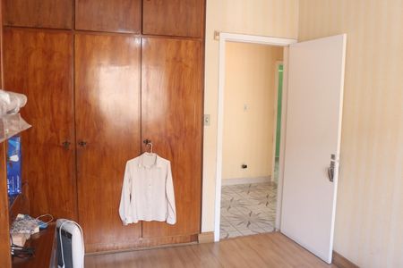 Casa à venda com 350m², 4 quartos e 4 vagasQuarto 2