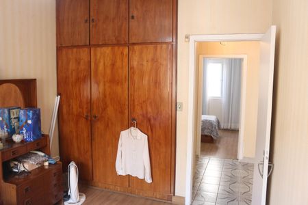 Casa à venda com 350m², 4 quartos e 4 vagasQuarto 2