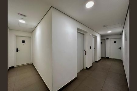 Apartamento à venda com 49m², 1 quarto e 1 vagaHall Apartamento