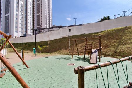 Apartamento para alugar com 42m², 2 quartos e 1 vaga Apartamento para alugar com 42m², 2 quartos e 1 vagaÁrea comum - Playground
