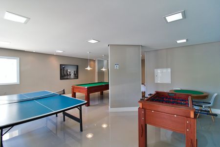 Apartamento para alugar com 42m², 2 quartos e 1 vaga Apartamento para alugar com 42m², 2 quartos e 1 vagaÁrea comum - Salão de jogos