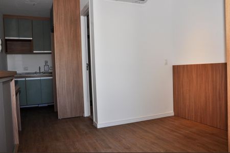 Studio de kitnet/studio para alugar com 1 quarto, 27m² em Vila Primavera, São Paulo