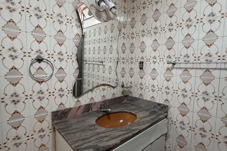 Apartamento para alugar com 189m², 3 quartos e 1 vaga Apartamento para alugar com 189m², 3 quartos e 1 vagaBanheiro da Suíte