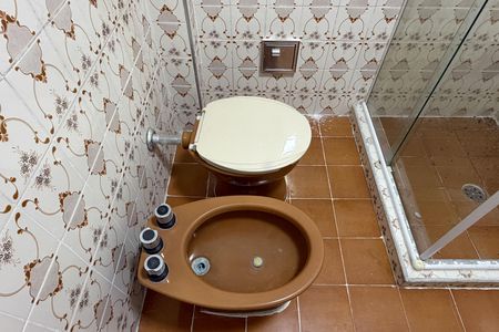 Apartamento para alugar com 189m², 3 quartos e 1 vaga Apartamento para alugar com 189m², 3 quartos e 1 vagaBanheiro