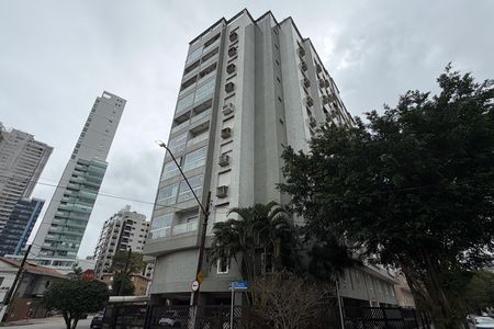 Fachada de apartamento para alugar com 3 quartos, 189m² em Ponta da Praia, Santos