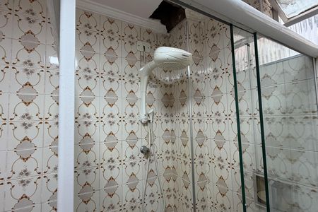 Apartamento para alugar com 189m², 3 quartos e 1 vaga Apartamento para alugar com 189m², 3 quartos e 1 vagaBanheiro