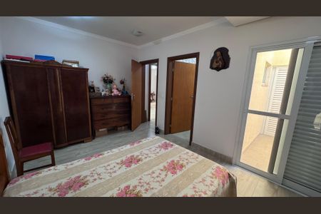 Casa de condomínio à venda com 311m², 4 quartos e 5 vagas Casa de condomínio à venda com 311m², 4 quartos e 5 vagasSuíte 1