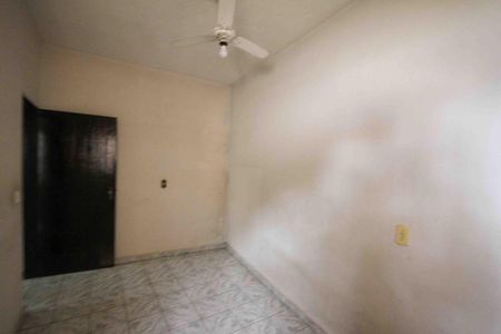Casa para alugar com 70m², 3 quartos e 2 vagas Casa para alugar com 70m², 3 quartos e 2 vagasQuarto