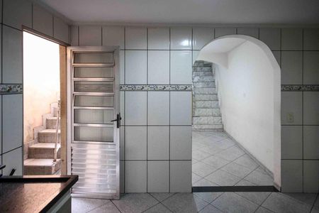 Cozinha de casa para alugar com 3 quartos, 70m² em Jardim Adutora, São Paulo