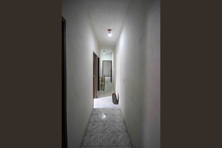 Casa para alugar com 70m², 3 quartos e 2 vagas Casa para alugar com 70m², 3 quartos e 2 vagasCorredor