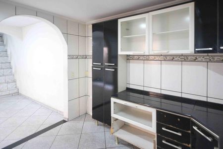 Cozinha de casa para alugar com 3 quartos, 70m² em Jardim Adutora, São Paulo