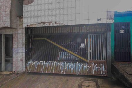 Fachada de casa para alugar com 3 quartos, 70m² em Jardim Adutora, São Paulo