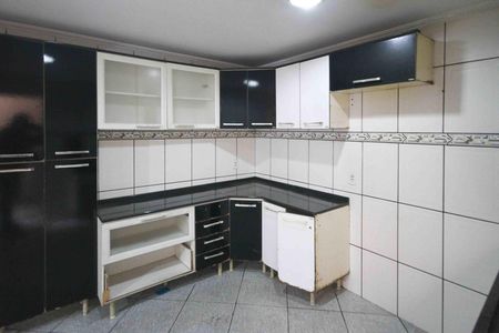 Casa para alugar com 70m², 3 quartos e 2 vagas Casa para alugar com 70m², 3 quartos e 2 vagasCozinha