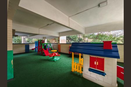 Apartamento à venda com 79m², 2 quartos e 1 vagaÁrea comum - Playground