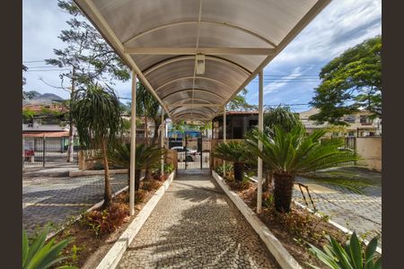 Apartamento à venda com 79m², 2 quartos e 1 vagaFachada e portaria