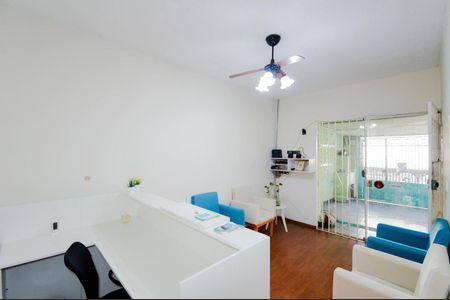 Sala 1 de casa para alugar com 4 quartos, 127m² em Jardim Santa Francisca, Guarulhos