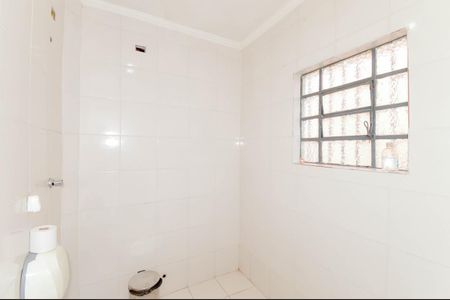 Casa para alugar com 127m², 4 quartos e 2 vagasBanheiro