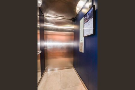 Apartamento à venda com 100m², 2 quartos e 2 vagasElevador