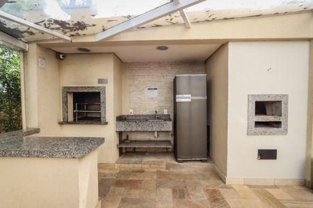 Apartamento à venda com 100m², 2 quartos e 2 vagasÁrea comum - Churrasqueira