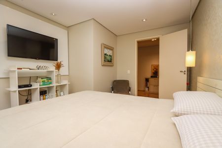 Apartamento à venda com 100m², 2 quartos e 2 vagasSuite 2