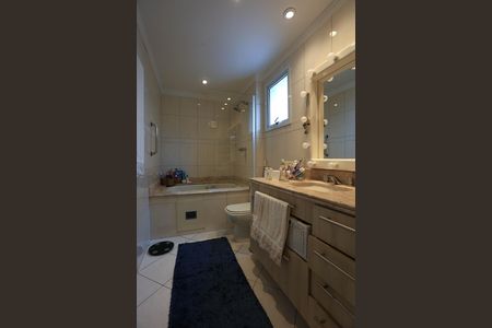 Apartamento à venda com 109m², 3 quartos e 2 vagasBanheiro da Suíte