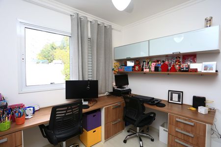 Apartamento à venda com 109m², 3 quartos e 2 vagasescritório