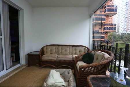 Apartamento à venda com 109m², 3 quartos e 2 vagasVaranda da Sala
