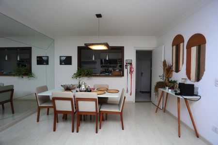 Apartamento à venda com 109m², 3 quartos e 2 vagasSala