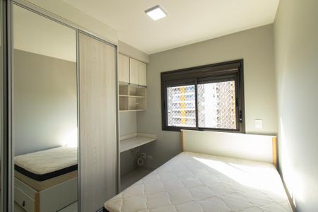 Suíte de apartamento à venda com 2 quartos, 59m² em Capão Raso, Curitiba