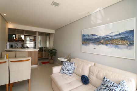 Sala de apartamento à venda com 2 quartos, 50m² em Vila Augusta, Guarulhos
