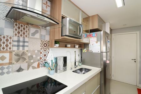 Cozinha de apartamento à venda com 2 quartos, 50m² em Vila Augusta, Guarulhos