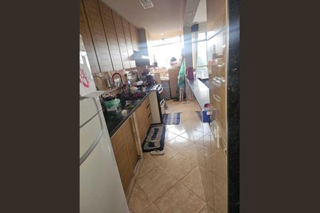 Apartamento à venda com 72m², 2 quartos e 1 vaga Apartamento à venda com 72m², 2 quartos e 1 vagaCozinha