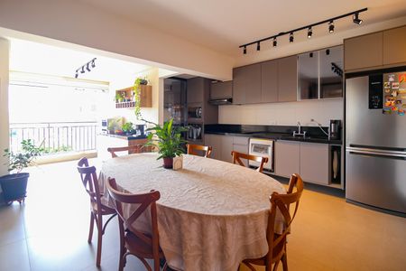 Apartamento para alugar com 106m², 3 quartos e 2 vagassala jantar